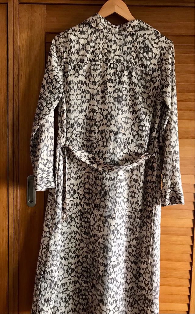 Vestido H&M Talla M Estampado Midi