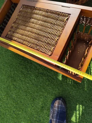 Mesitas de sofá de mimbre y madera