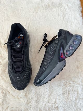 Nike Air Max DN Talla 44.5 Negro Morado