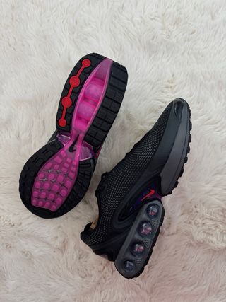 Nike Air Max DN Talla 44.5 Negro Morado