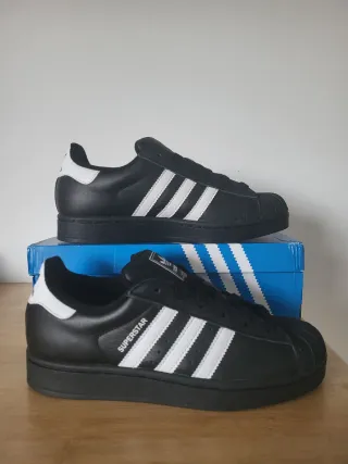 Adidas Superstar