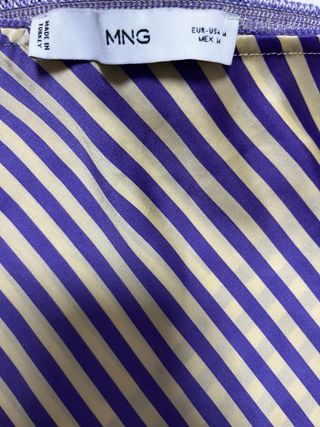 Falda satinada Mango rayas morado y beige