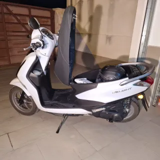 Yamaha d'elight 125
