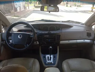 SsangYong Rodius 2006