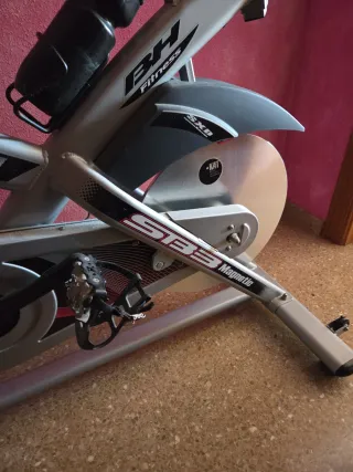 Bicicleta Estática BH st133 magnetic