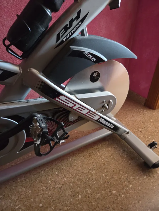 Bicicleta Estática BH st133 magnetic