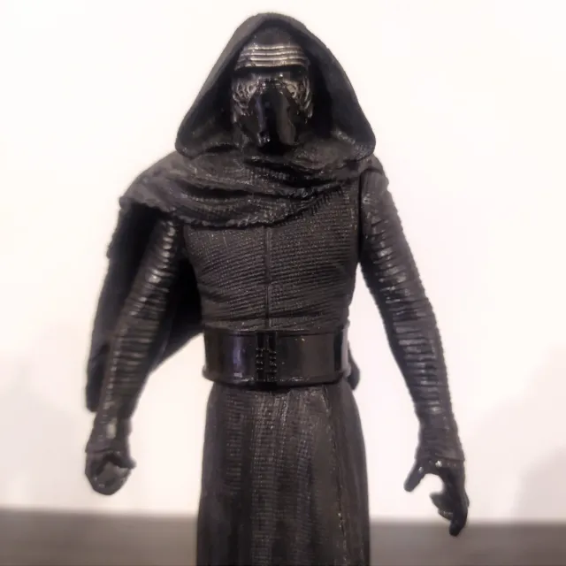 Figura Star Wars Kylo Ren Articulada. HASBRO