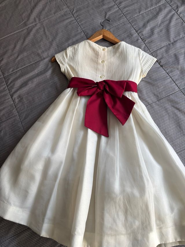 Vestido fiesta niña blanco con fajín rojo
