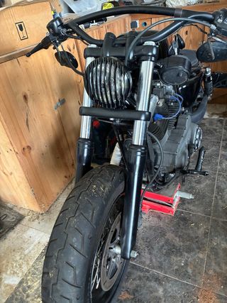 Rueda Delantera Harley Sportster. Estilo Bobber.