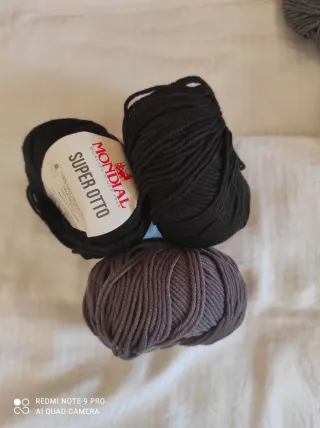 3 Gomitoli lana Mondial Super Otto