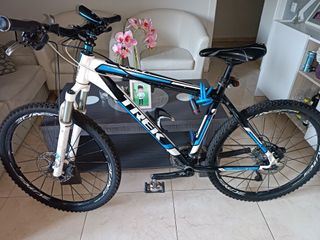 Bicicleta Trek 6700 Series