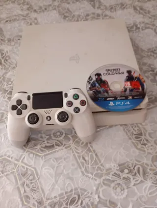 PS4 Slim Blanca + Call of Duty Cold War