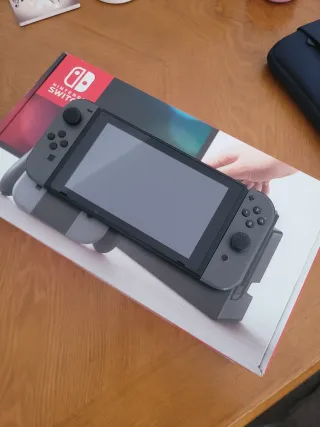 Nintendo Switch Gris + accesorios