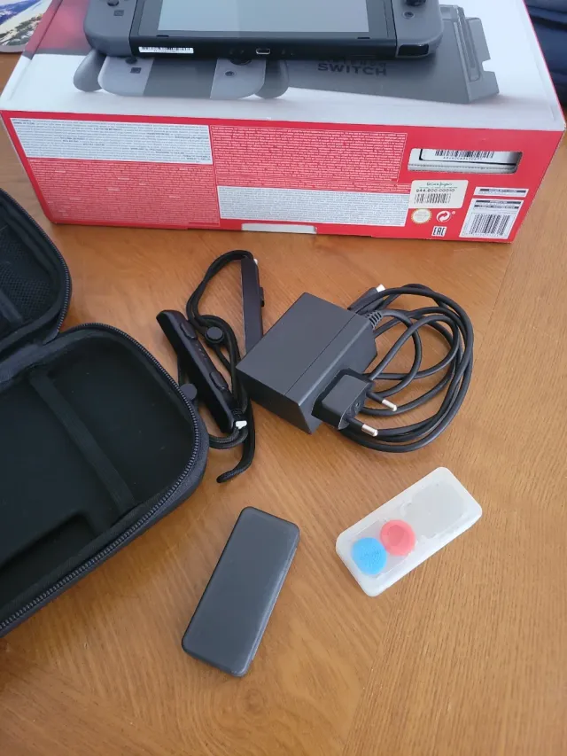 Nintendo Switch Gris + accesorios