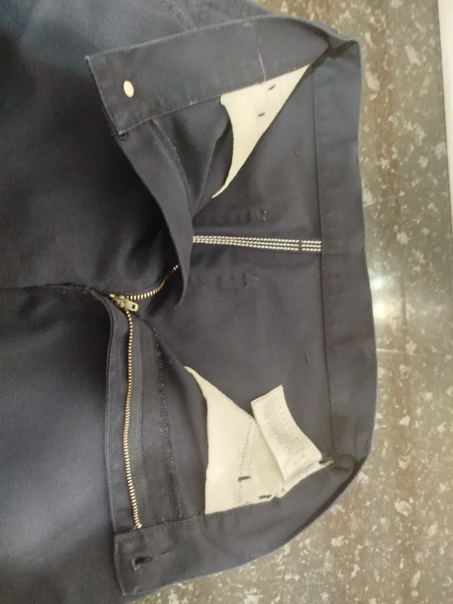 Lote 2 Pantalonesde hombre nuevos sin estrenar