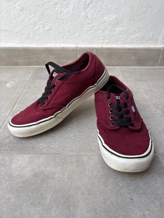 Tenis Vans Rojos Talla 40.5 Usados