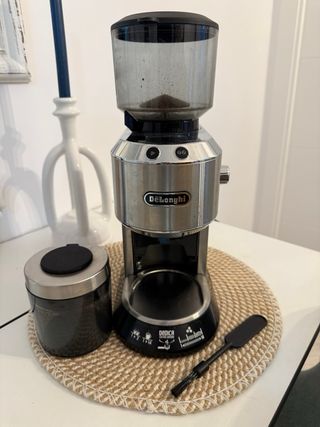 Molinillo KG521M DeLonghi Dedica