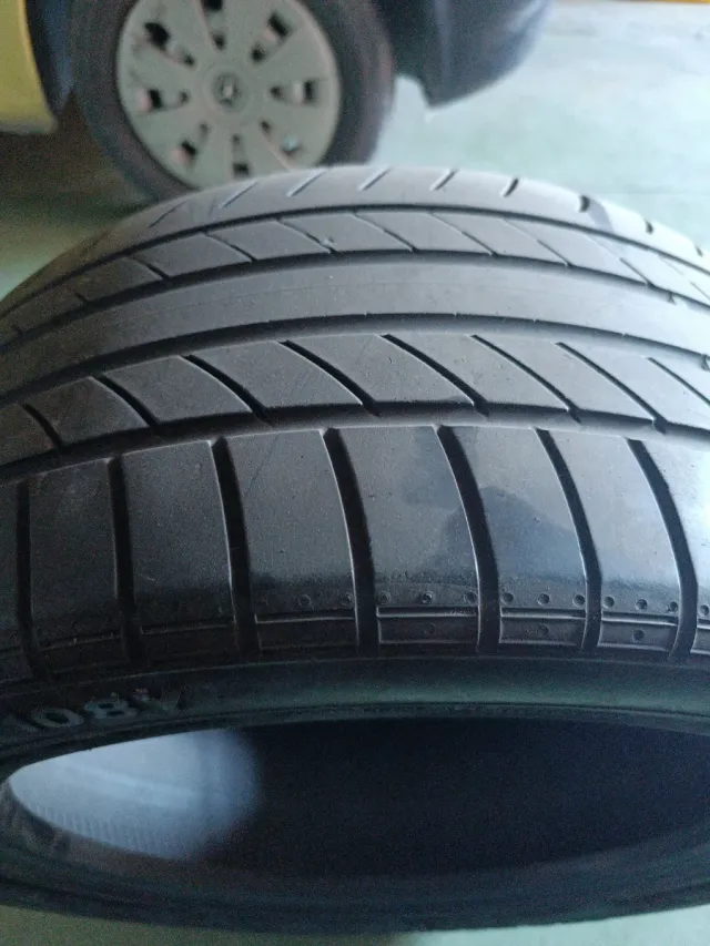 Neumático Continental 275/45 R19 108Y