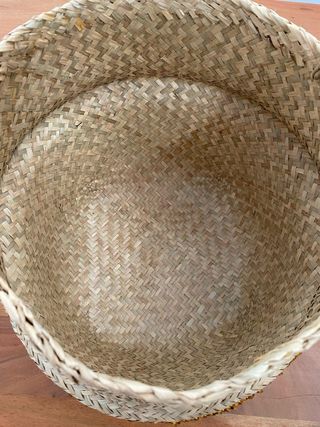 Cesta Mimbre Lentejuelas Doradas
