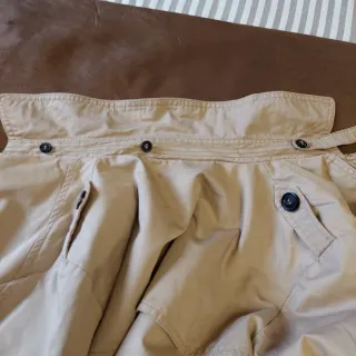 Gabardina beige Zara