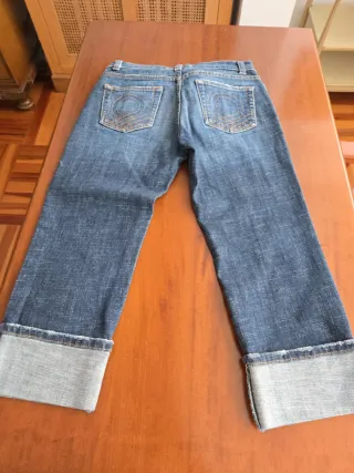 Pantalón vaquero pirata Benetton azul