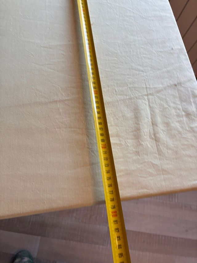 Mesa de madera para ferias y mercados artesanales