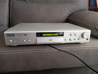 YUKAI Home Cinema DVD Player            V 660 R