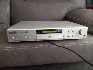 YUKAI Home Cinema DVD Player            V 660 R