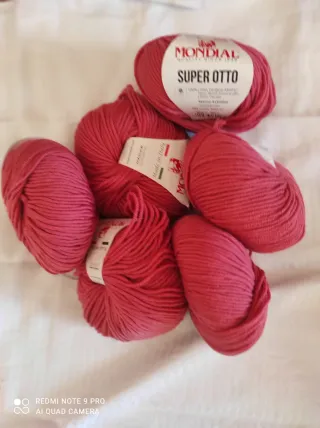 Gomitoli lana Mondial Super Otto