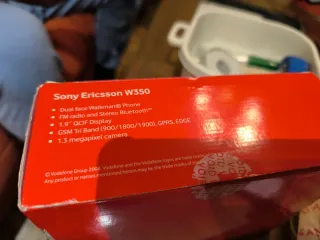 Móvil Sony Ericsson W350 Edición especial el niño
