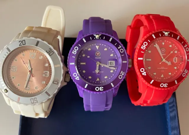 Set 3 Orologi  Colorati, di cui 2 marca YOOO
