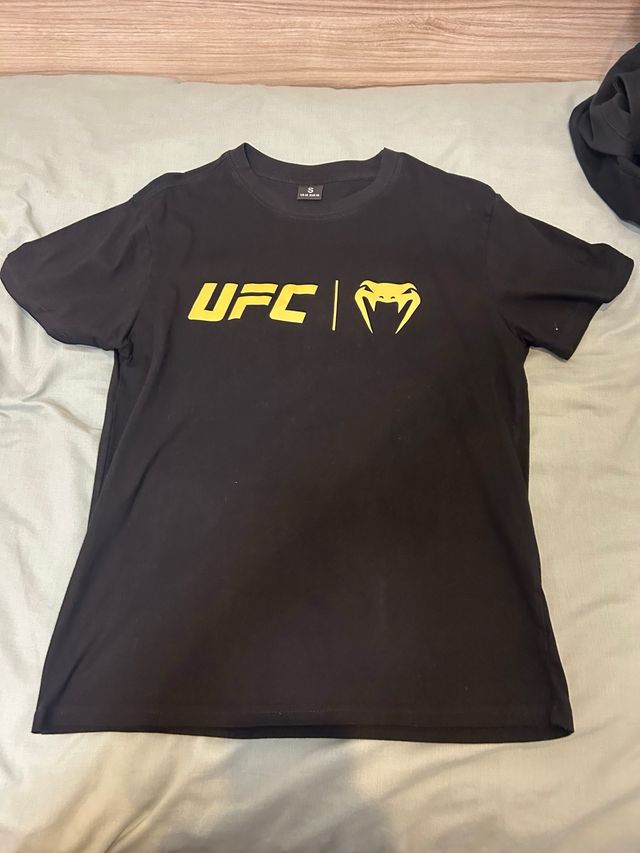 Camiseta UFC Negra Talla S