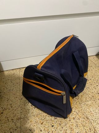 Mochila deportiva azul y naranja