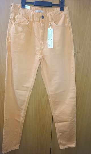 Pantalones vaqueros naranjas