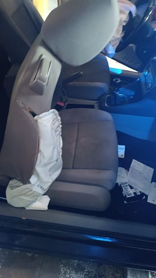 ASIENTO DELANTERO DERECHO VOLKSWAGEN GOLF VI 2.0