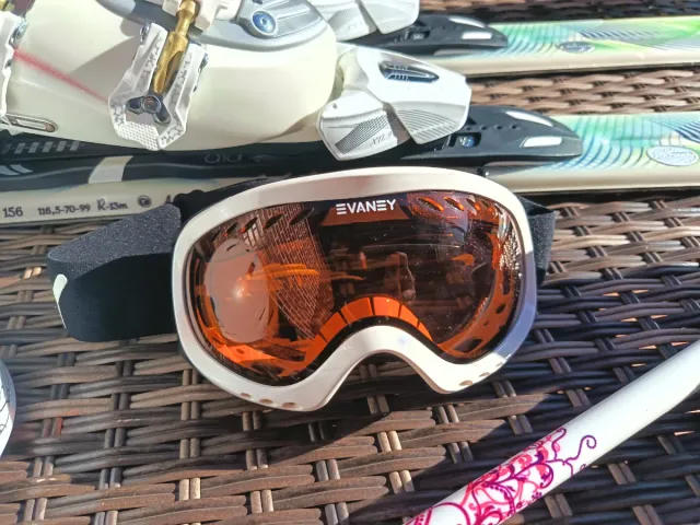 Equipo completo de esquí