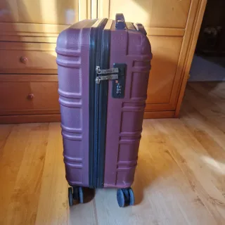 Maleta de cabina Venzi morada