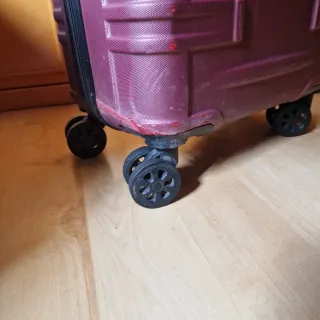 Maleta de cabina Venzi morada