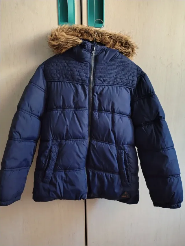 Chaquetón infantil azul con capucha