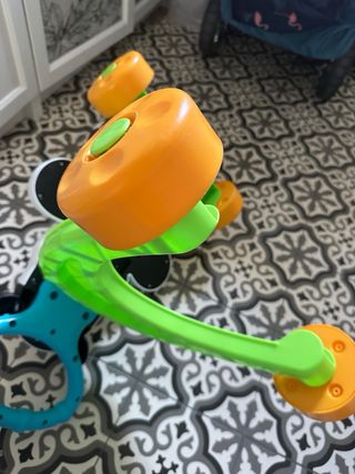 Andador correpasillos Cebra Fisher-Price