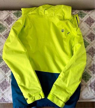 Anorak Volcom Amarillo y Azul de hombre talla L