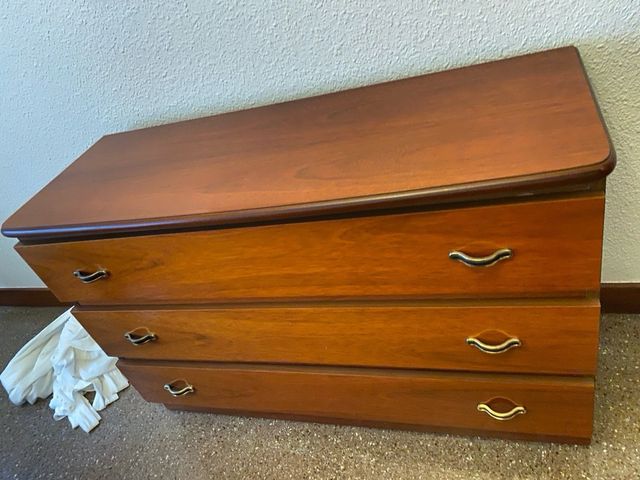 Cómoda de madera 3 cajones