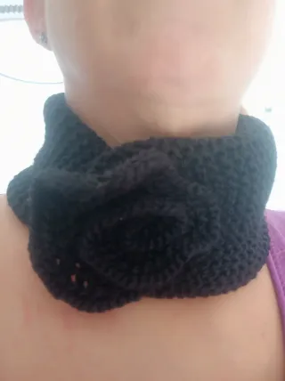 Cuello de lana negro