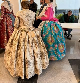 Traje de Fallera azul