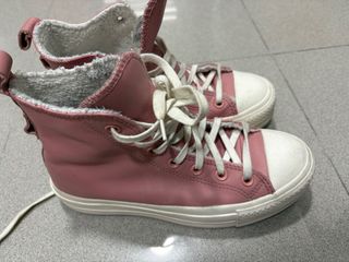 Converse rosas con forro interior
