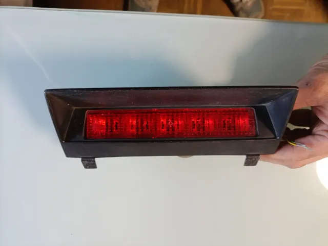 Tercera luz de freno Peugeot 309
