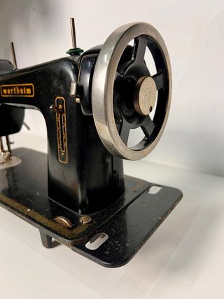 Máquina de coser Wertheim