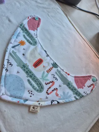 Cesta regalo bebé personalizada