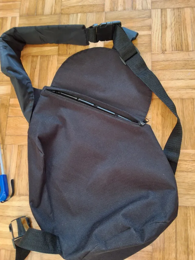 Zaino monospalla Coca-Cola nero