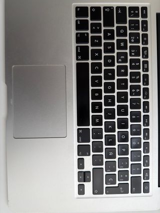 MacBook Air i5 8gb ram A1466